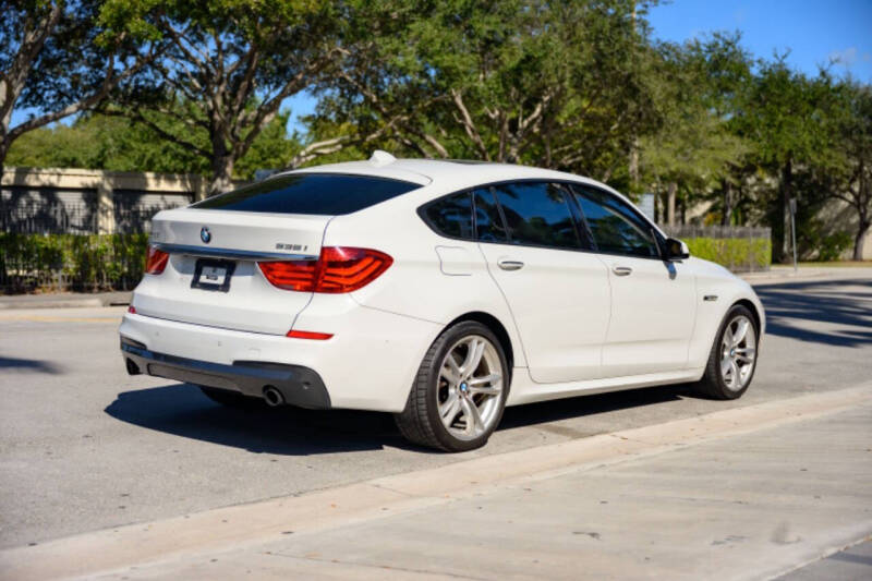 2013 BMW 5 Series 535i Gran Turismo