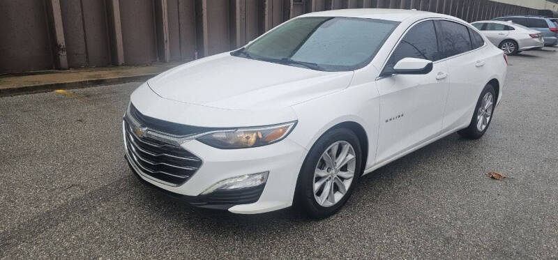 2019 Chevrolet Malibu for sale at EXPRESS MOTORS in Grandview MO