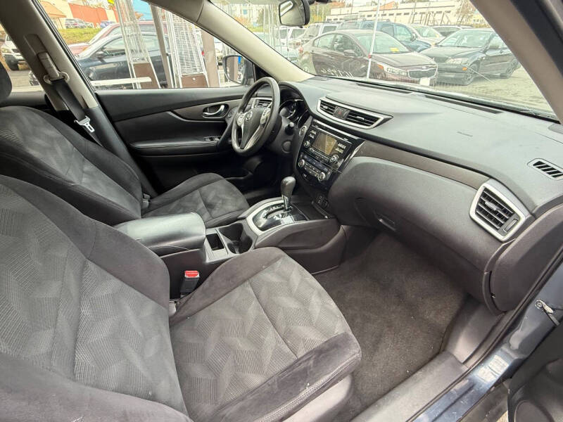 2014 Nissan Rogue SV