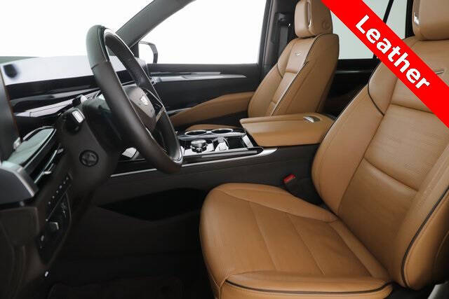 2025 Cadillac Escalade Premium Luxury