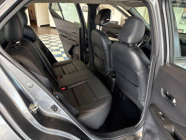 2019 Nissan Kicks SR