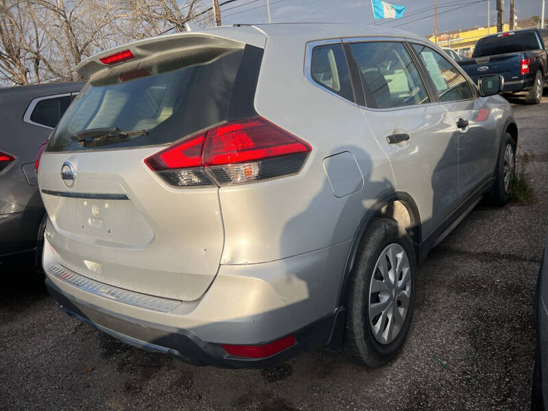 2017 Nissan Rogue S