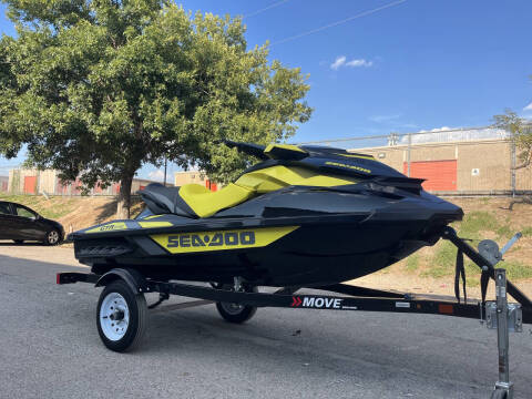 2016 Sea-Doo GTR 215