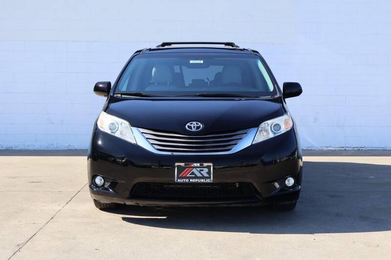 2015 Toyota Sienna