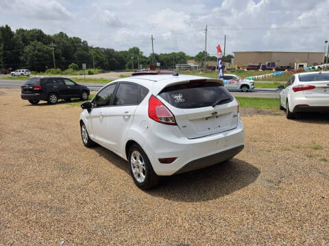 2014 Ford Fiesta SE