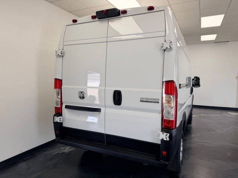 2025 RAM ProMaster