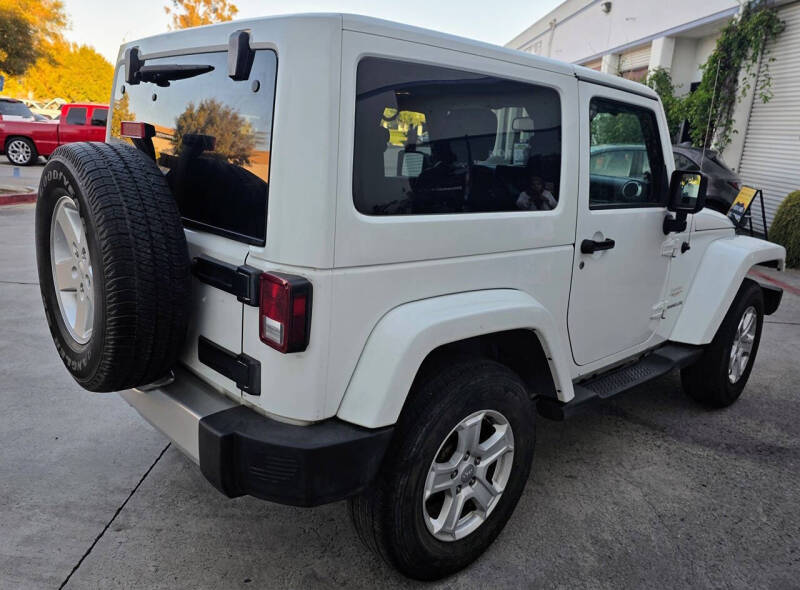 2013 Jeep Wrangler Sahara