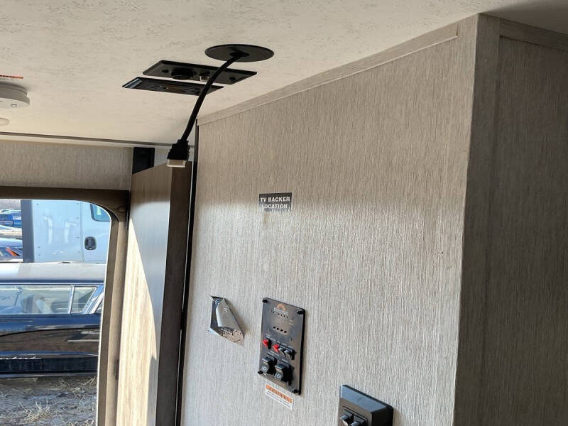 2023 Sunset Park RV Sun Lite