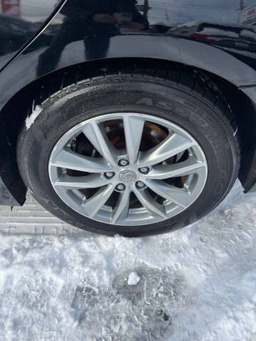 2017 Infiniti Q50 2.0T