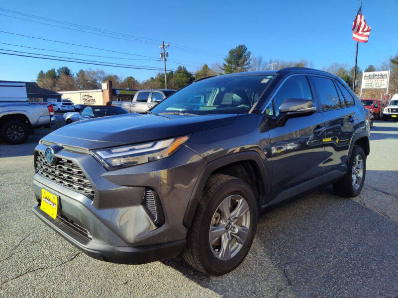 2022 Toyota RAV4 Hybrid XLE