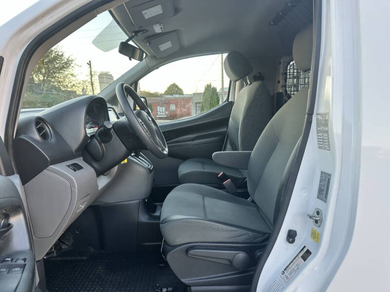 2019 Nissan NV200 S