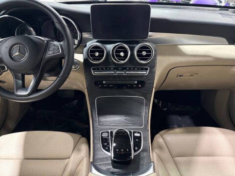 2018 Mercedes-Benz GLC GLC 300