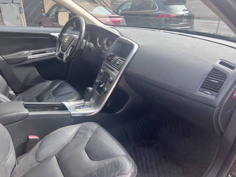 2012 Volvo XC60 3.2