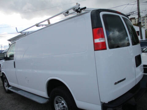 2018 Chevrolet Express 2500
