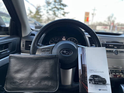 2011 Subaru Legacy 2.5i Premium