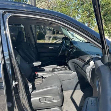 2022 Honda Pilot SE