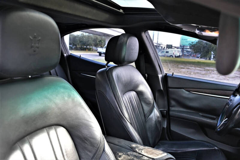 2014 Maserati Ghibli S Q4