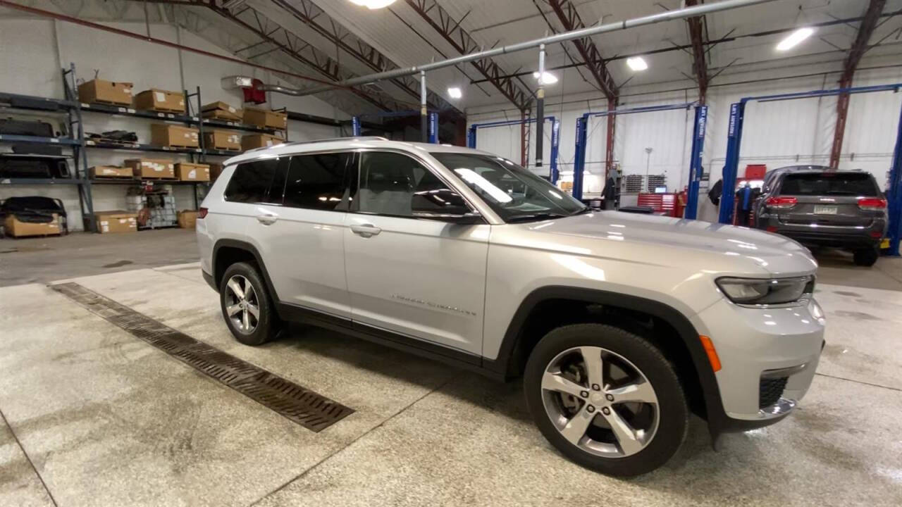 2022 Jeep Grand Cherokee L for sale at Victoria Auto Sales in Victoria, MN