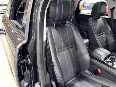 2018 Land Rover Range Rover Velar D180 S