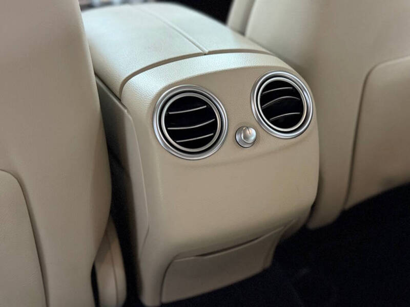 2017 Mercedes-Benz GLC GLC 300