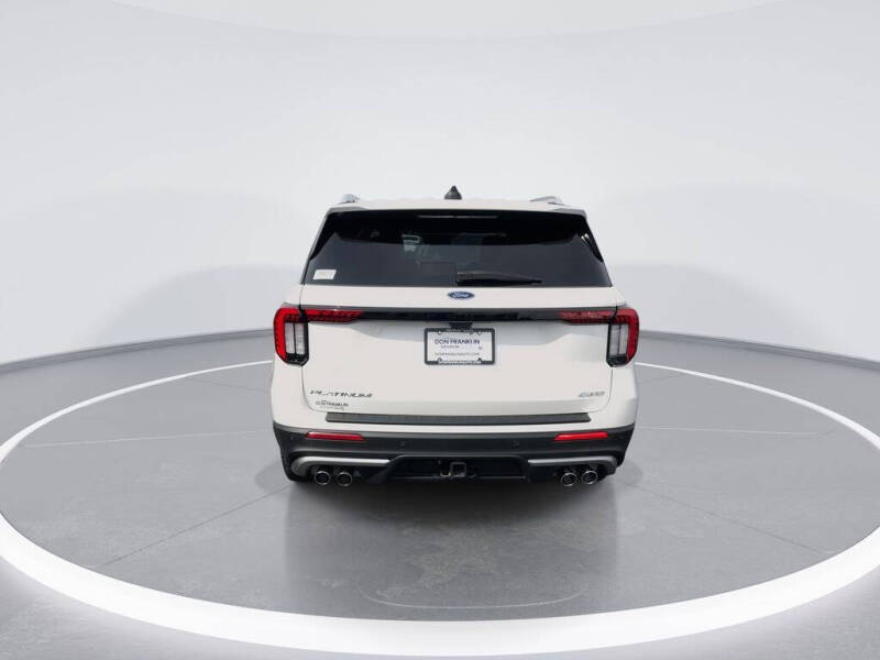 2025 Ford Explorer Platinum