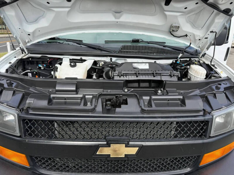 2020 Chevrolet Express 2500