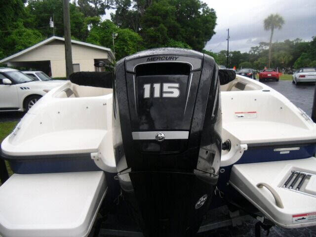 2019 Bayliner Element E18