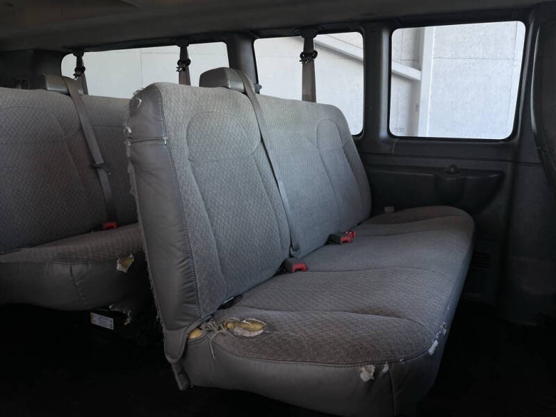 2017 Chevrolet Express LT 3500