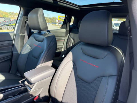 2026 Jeep Compass Trailhawk