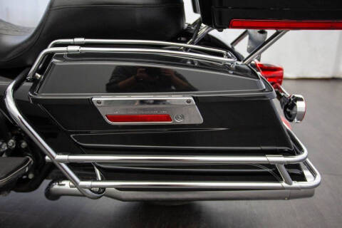 2010 Harley-Davidson FLHTC