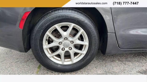 2017 Chrysler Pacifica LX