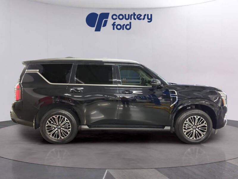 2025 Nissan Armada Platinum