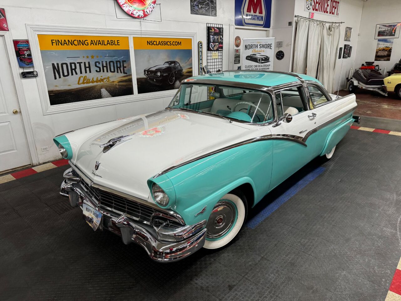 1956 Ford Crown Victoria 1