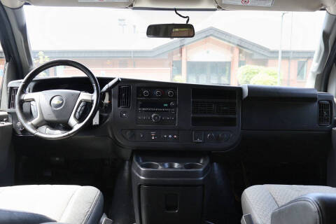 2017 Chevrolet Express 3500