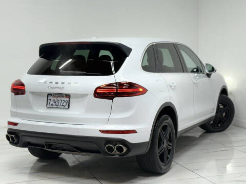 2015 Porsche Cayenne S