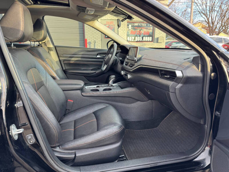 2020 Nissan Altima 2.5 SR