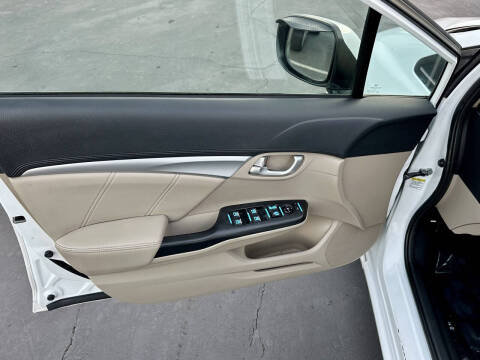 2013 Honda Civic Hybrid w/Leather w/Navi