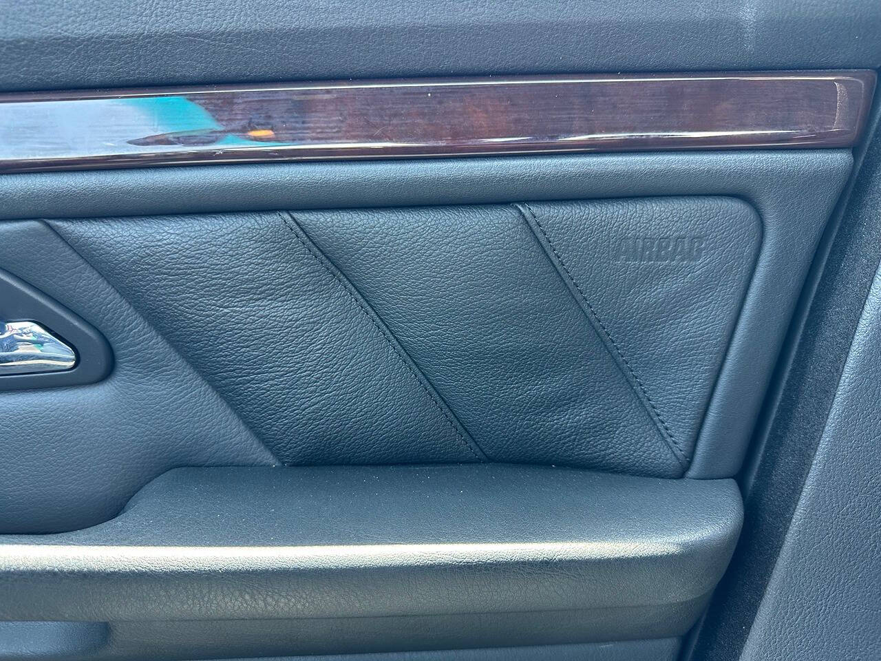 2003 BMW 5 Series 30