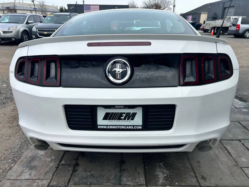 2013 Ford Mustang V6 Premium
