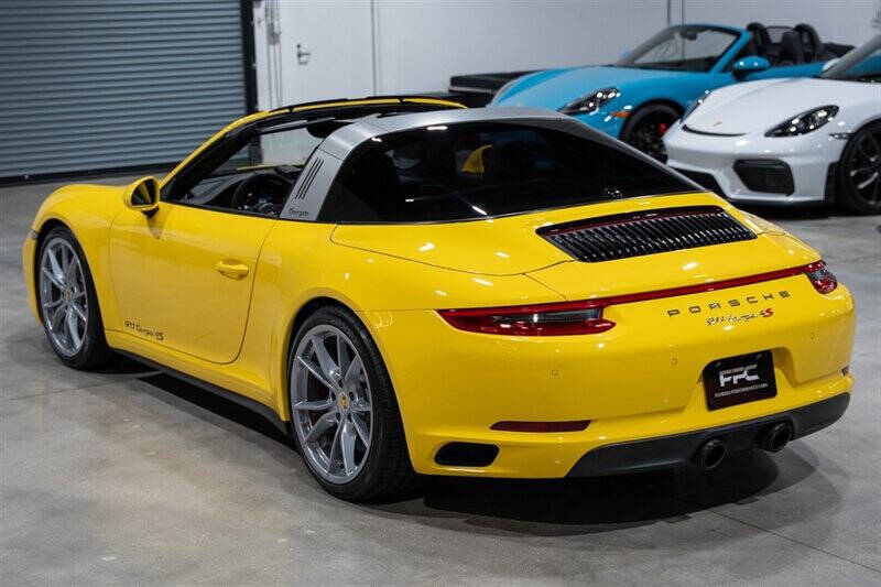 2017 Porsche 911 Targa 4S
