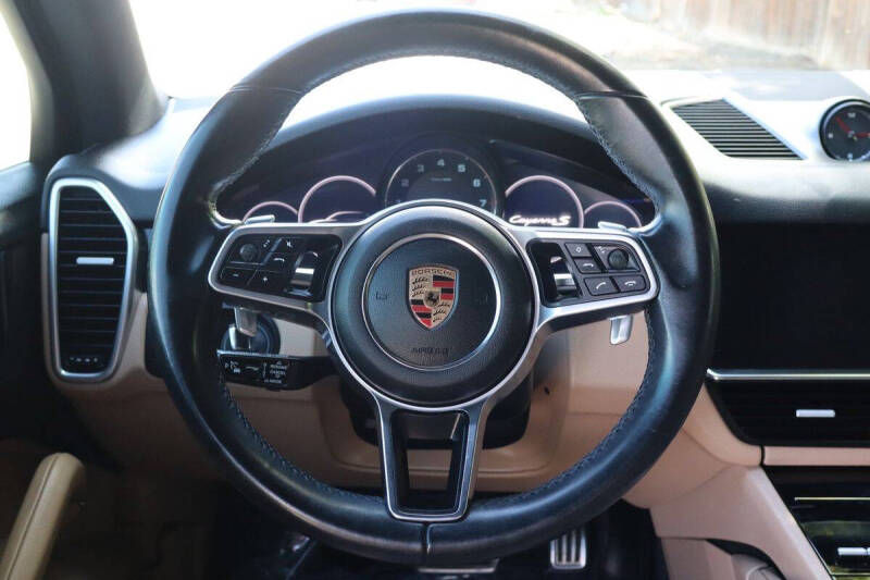 2019 Porsche Cayenne S