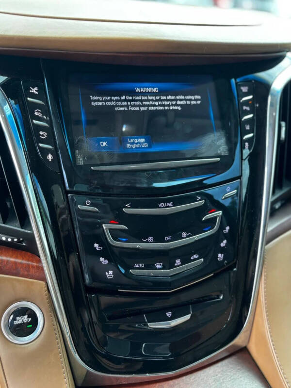 2015 Cadillac Escalade Platinum