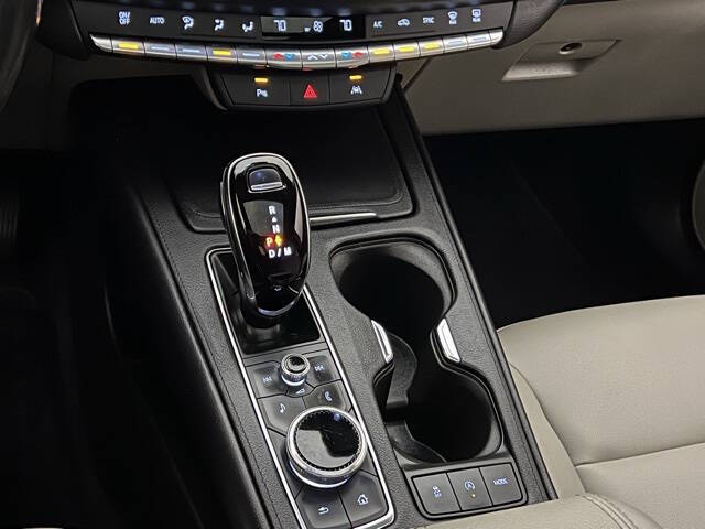 2023 Cadillac XT4 Luxury