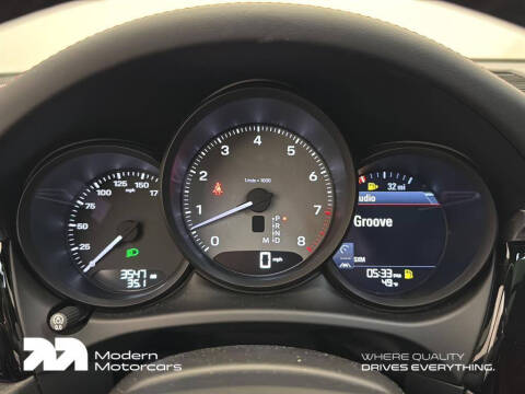 2025 Porsche Macan S