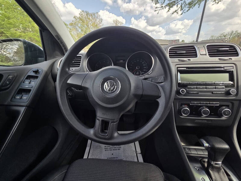 2011 Volkswagen Golf 2.5L PZEV