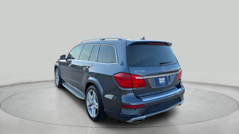 2015 Mercedes-Benz GL-Class GL 550 4MATIC