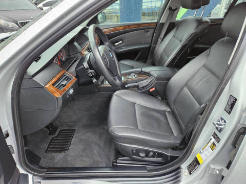 2010 BMW 5 Series 528i xDrive