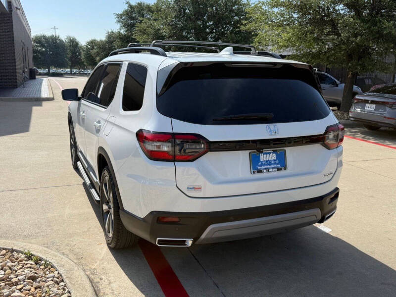 2023 Honda Pilot Touring