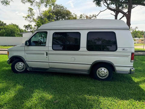 2000 Ford E-Series
