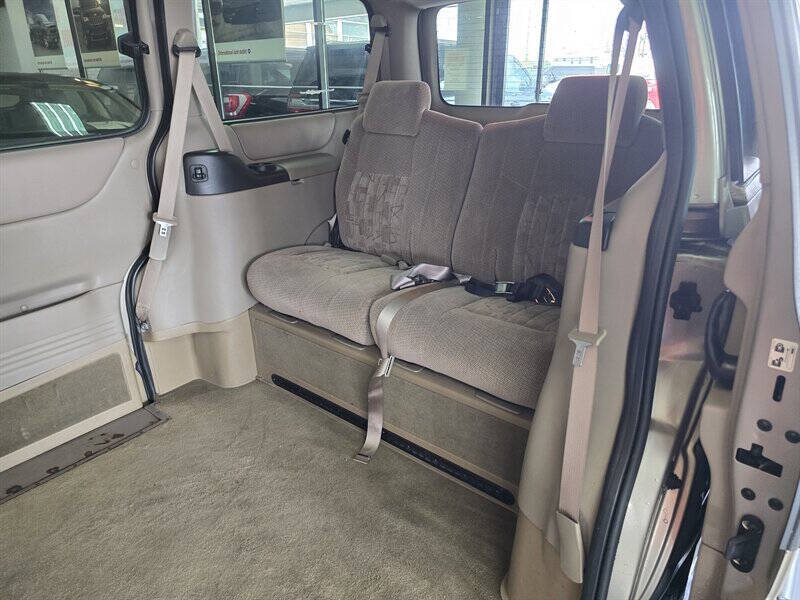 2004 Pontiac Montana